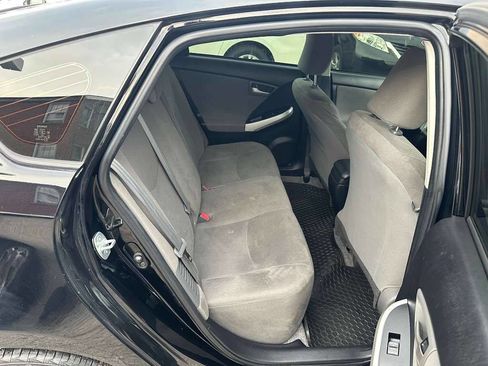 Used 2015 Toyota Prius One image 18