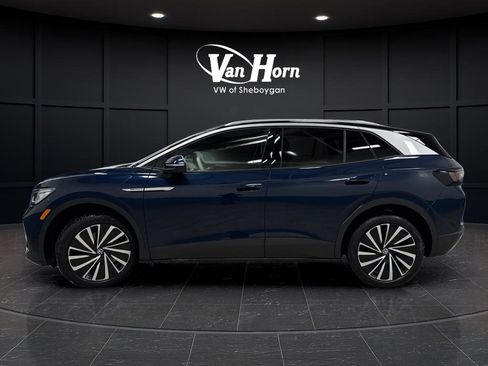 Used 2023 Volkswagen ID.4 Pro S Plus image 13