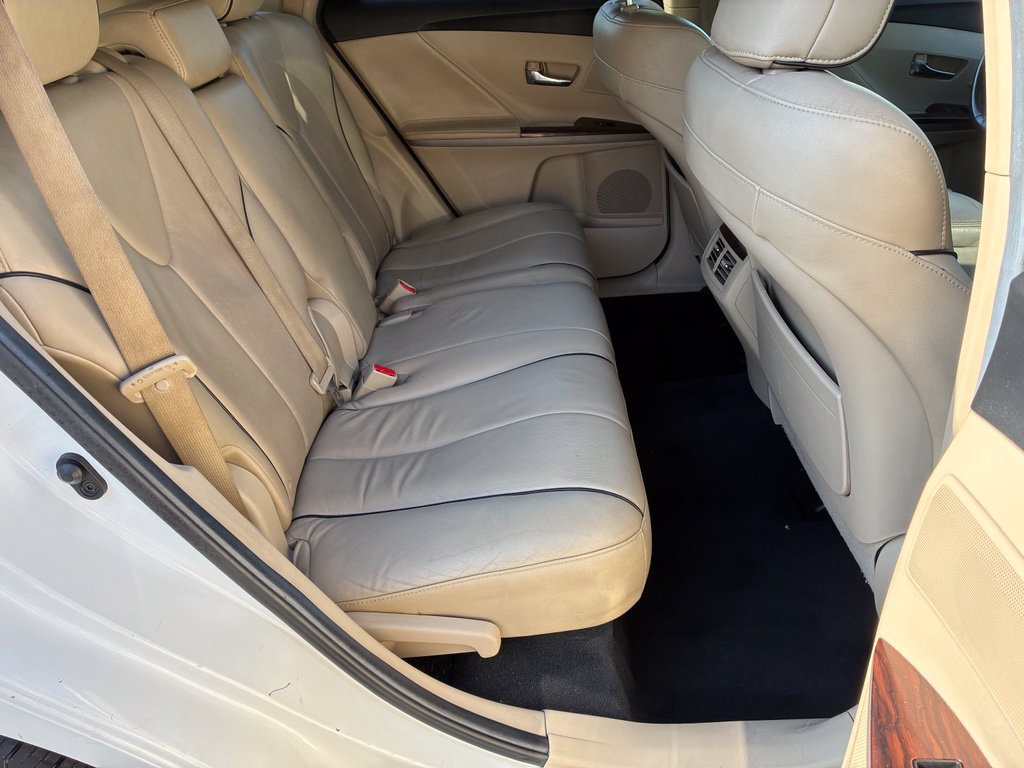 Used 2014 Toyota Venza XLE w/ XLE Premium Package FWD image 28
