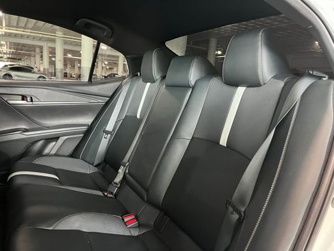 Used 2025 Toyota Camry SE w/ Multimedia Upgrade Package image 34