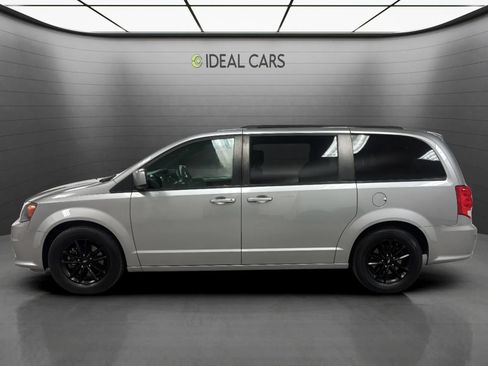 Used 2019 Dodge Grand Caravan GT FWD image 8