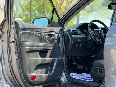 Used 2021 Honda Pilot EX-L image 9
