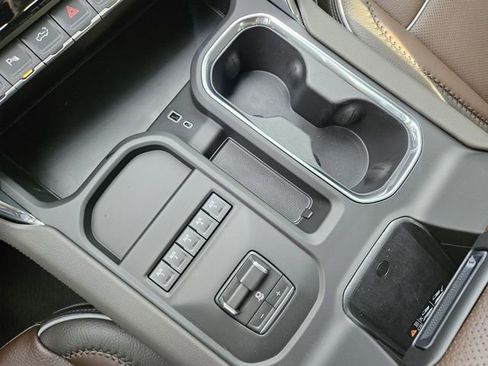 New 2026 GMC Sierra 3500 Denali w/ Denali Reserve Package image 16