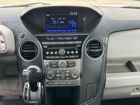 Used 2014 Honda Pilot LX image 13