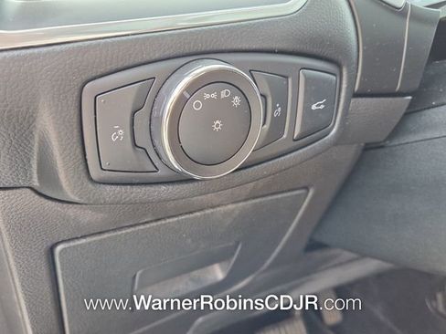 Used 2015 Ford Edge Titanium w/ Equipment Group 301A FWD image 31