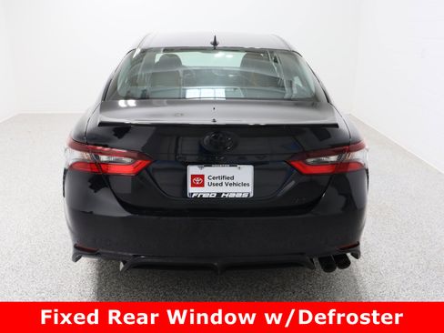 Used 2023 Toyota Camry SE image 8