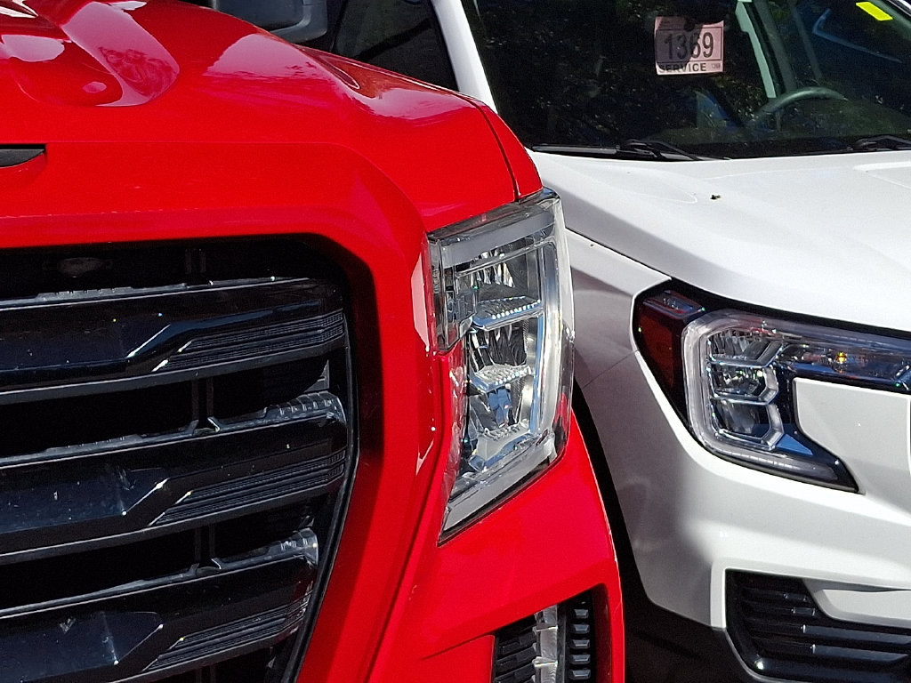 Used 2020 GMC Sierra 1500 Elevation w/ Elevation Value Package AWD/4WD image 4