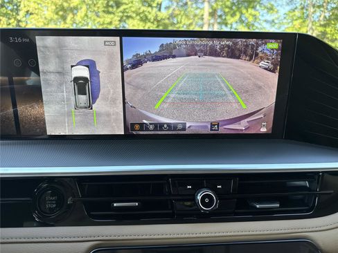 New 2026 INFINITI QX80 Luxe w/ Cargo Package image 17