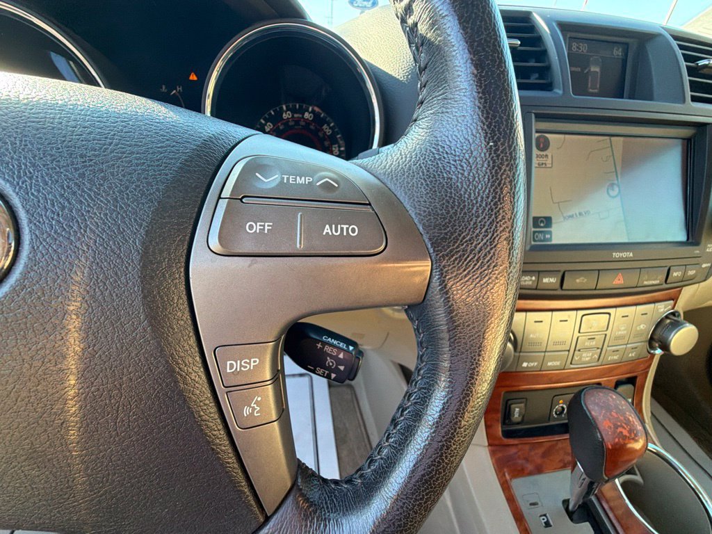 Used 2010 Toyota Highlander Limited w/ Extra Value Pkg 8 FWD image 16