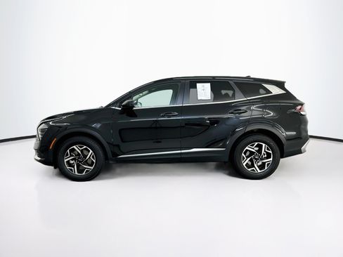 Used 2024 Kia Sportage LX AWD/4WD image 4