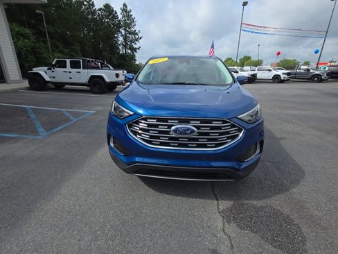 Used 2023 Ford Edge Titanium w/ Cargo Accessory Package AWD/4WD image 3