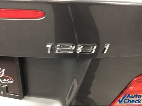 Used 2013 BMW 128i Convertible RWD image 25
