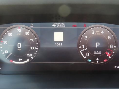 Used 2023 Land Rover Defender 90 S image 30