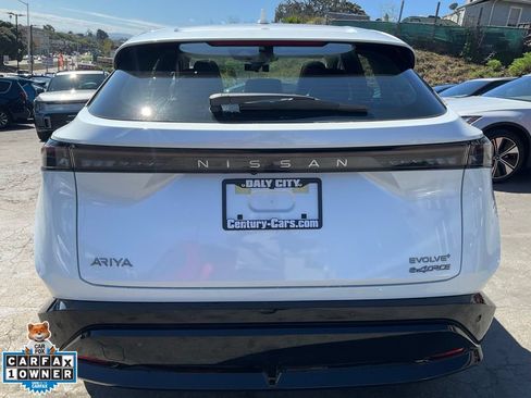 Used 2024 Nissan Ariya AWD image 3