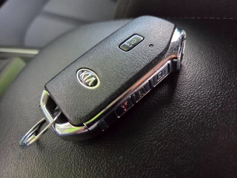 Used 2021 Kia K5 LXS image 38