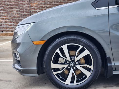 Used 2018 Honda Odyssey Elite image 10