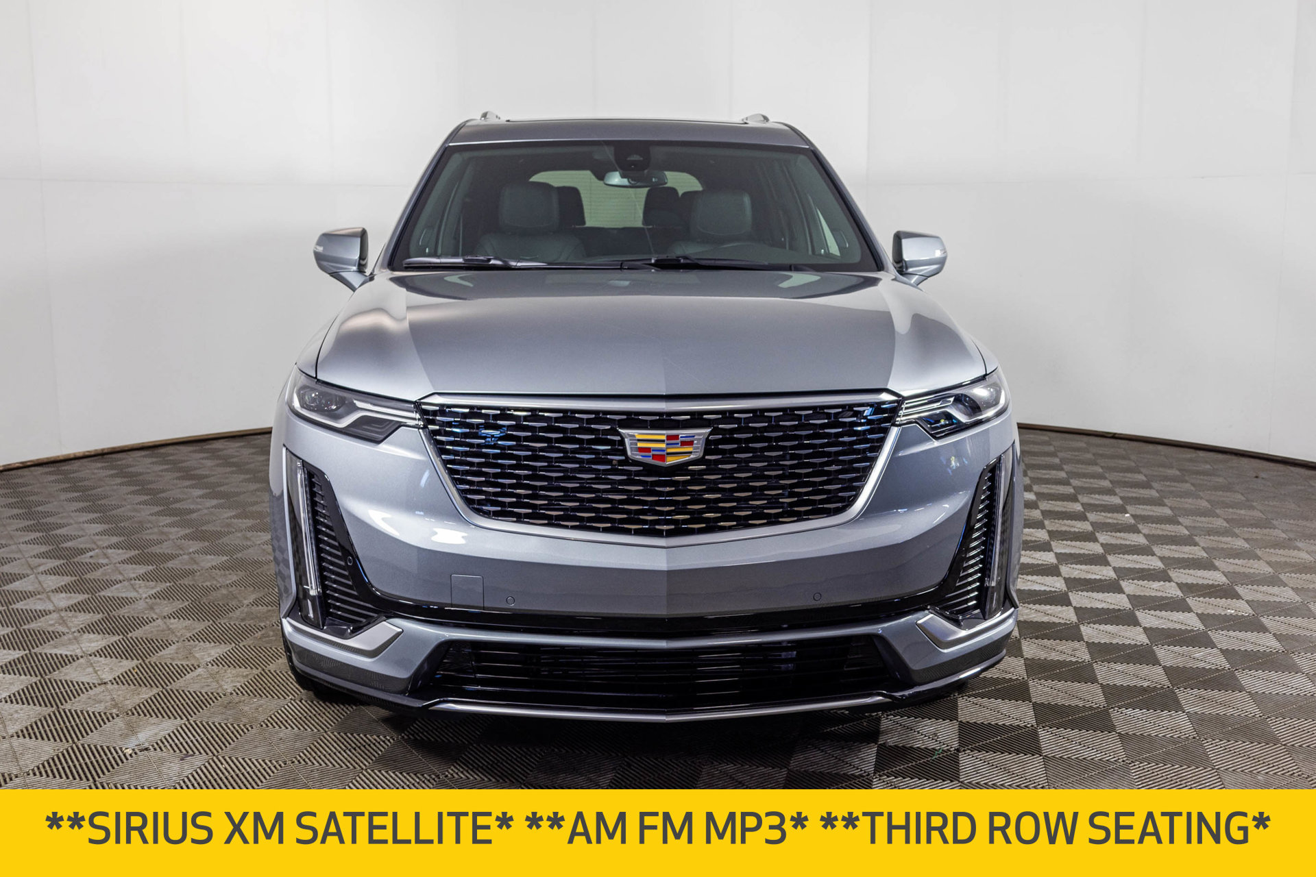 Used 2025 Cadillac XT6 Premium Luxury AWD/4WD image 14