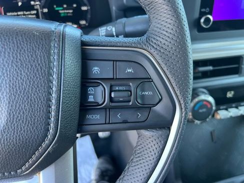Used 2026 Toyota Tacoma TRD Sport AWD/4WD image 19