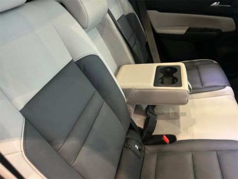 New 2025 Honda Prologue Touring image 24