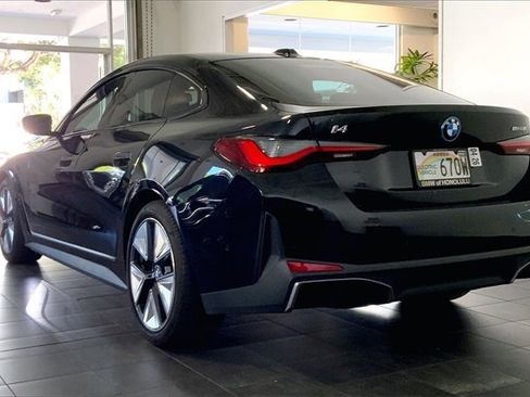 Certified 2023 BMW i4 eDrive35 w/ Premium Package image 5