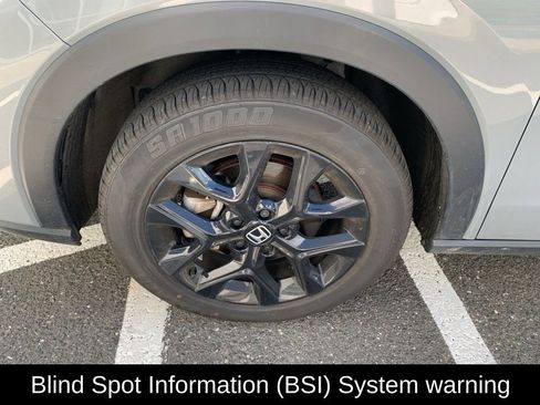 Used 2025 Honda HR-V Sport image 9