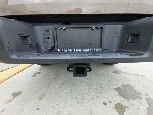 Used 2022 Nissan Frontier Pro-X image 28