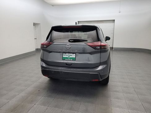 Used 2024 Nissan Rogue S AWD/4WD image 7