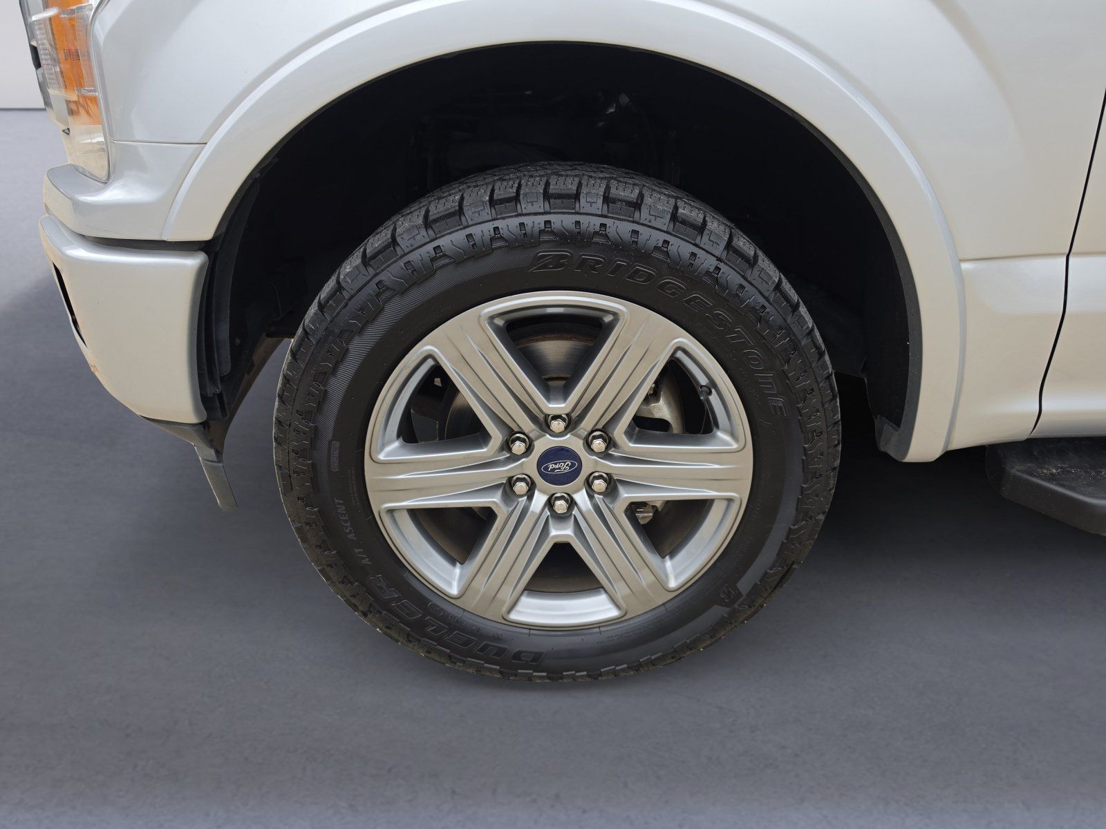 Used 2019 Ford F150 Lariat AWD/4WD image 34