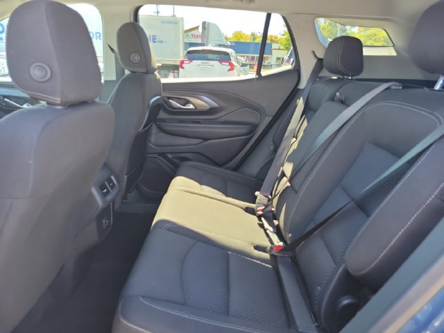 Used 2024 GMC Terrain SLE AWD/4WD image 11