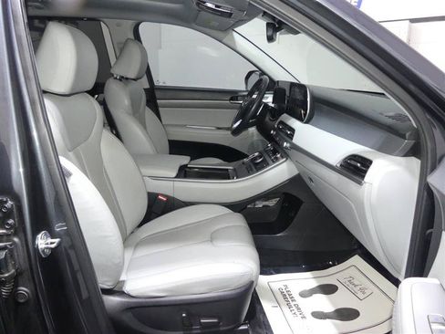 Used 2020 Hyundai Palisade SEL w/ Premium Package FWD image 23