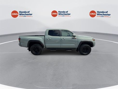 Used 2021 Toyota Tacoma TRD Pro AWD/4WD image 9