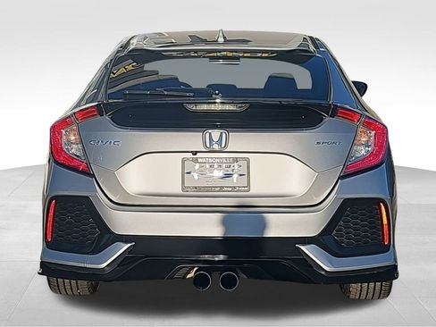 Used 2018 Honda Civic Sport image 4