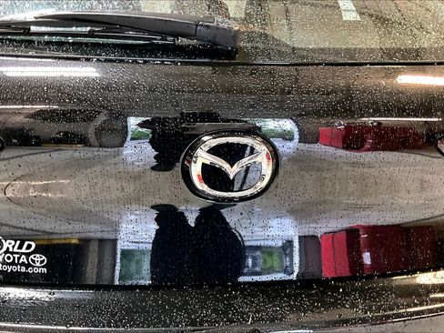 Used 2025 MAZDA MAZDA3 Hatchback w/Premium Plus Pkg AWD/4WD image 31