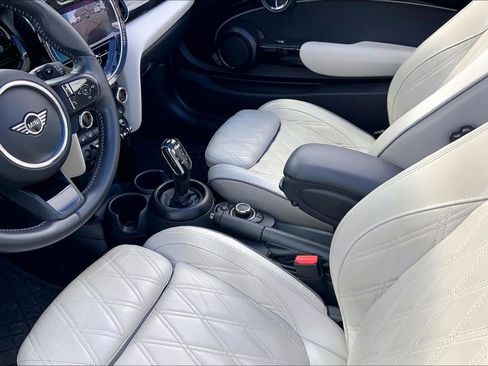 Certified 2023 MINI Cooper S w/ Signature Upholstery Package image 18