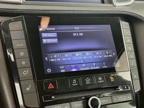 Used 2023 INFINITI QX50 Luxe AWD/4WD image 21