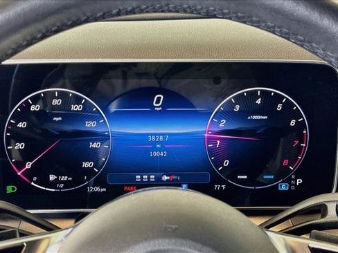 Used 2026 Mercedes-Benz GLC 300 4MATIC image 12