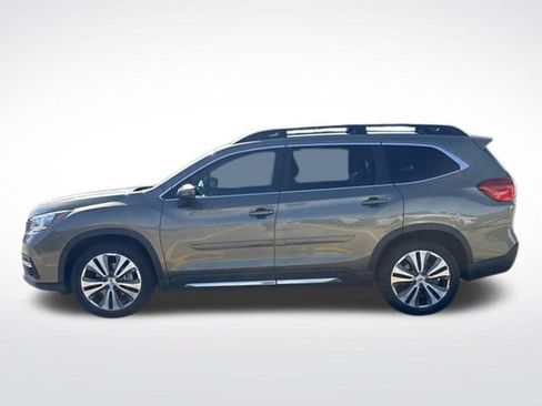 Used 2022 Subaru Ascent Limited w/ Technology Package AWD/4WD image 5
