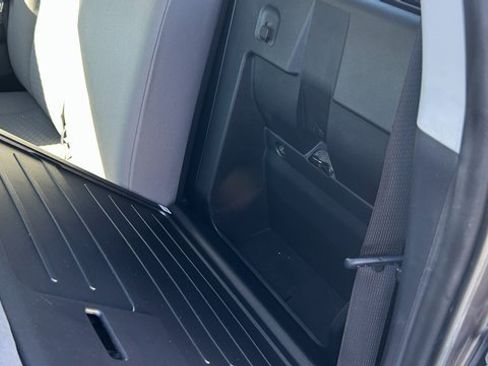 Used 2021 Toyota Tacoma SR image 40