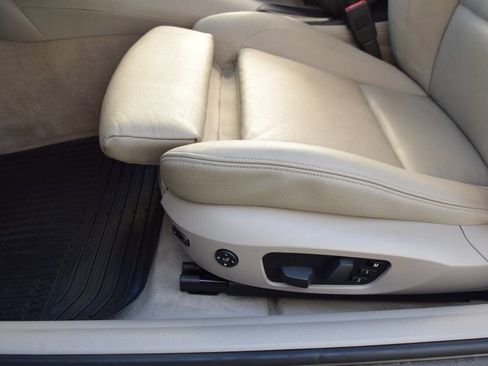 Used 2011 BMW 135i Coupe RWD image 42