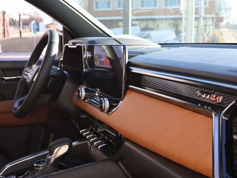 New 2026 GMC Canyon AT4 w/ Technology Plus Package image 11