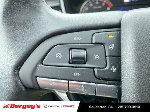 Used 2021 Cadillac XT6 Premium Luxury image 38