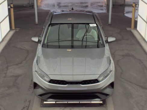 Used 2023 Kia Forte LXS FWD image 2