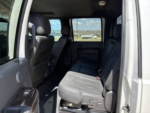 Used 2015 Ford F250 Platinum w/ FX4 Off-Road Package AWD/4WD image 14