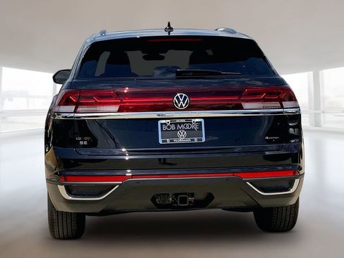 New 2026 Volkswagen Atlas Cross Sport SE AWD/4WD image 4