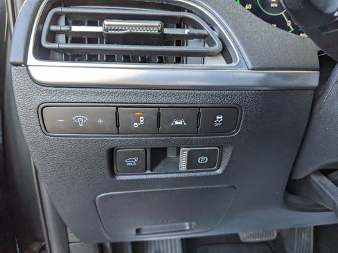 Used 2020 Hyundai Palisade Limited image 25