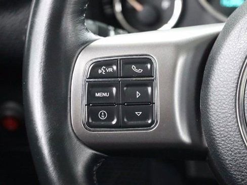 Used 2018 Jeep Wrangler Unlimited Sahara image 20