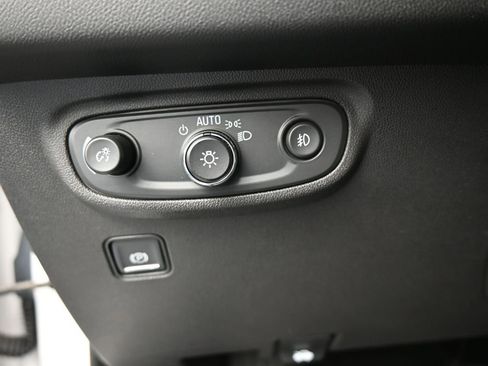 Used 2021 GMC Terrain SLT w/ Elevation Edition image 36