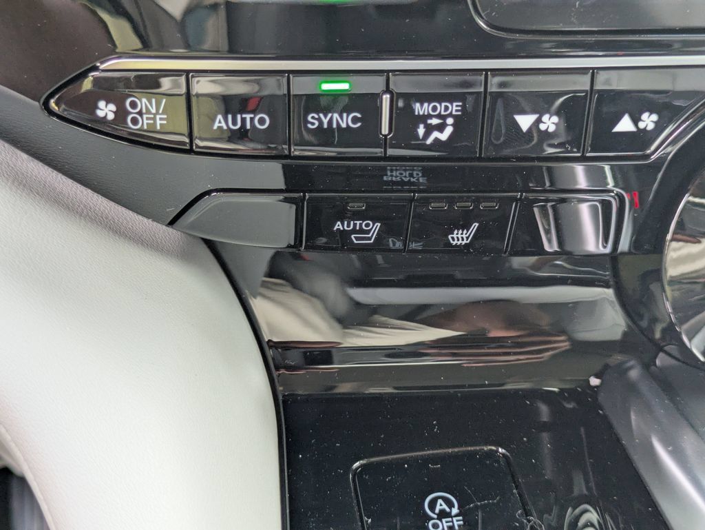 Used 2026 Acura MDX w/ Technology Package FWD image 24