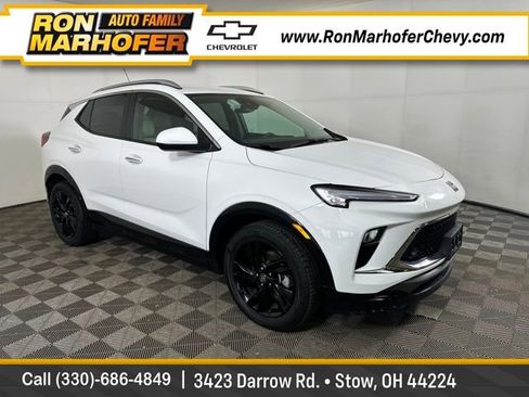 Used 2024 Buick Encore GX Sport Touring image 1