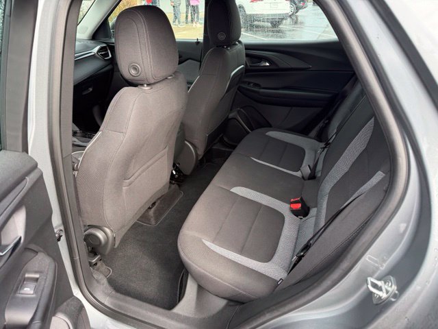 Used 2024 Chevrolet TrailBlazer LS FWD image 8